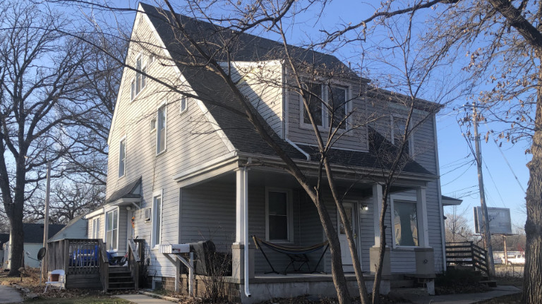 Apartments for Rent, 1108 N Carolina, Mason City, Iowa