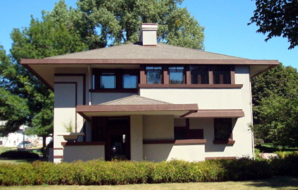 Mason-City-Stockman-House-Front